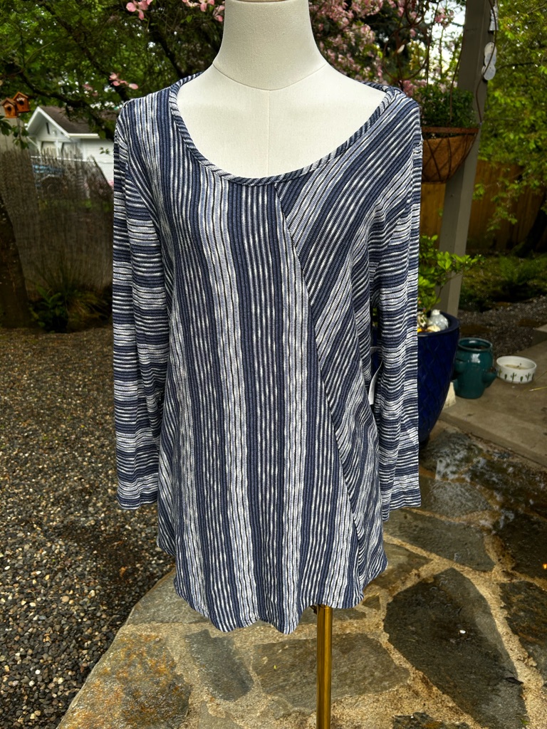 Notations Woman Knit Top Size 1x